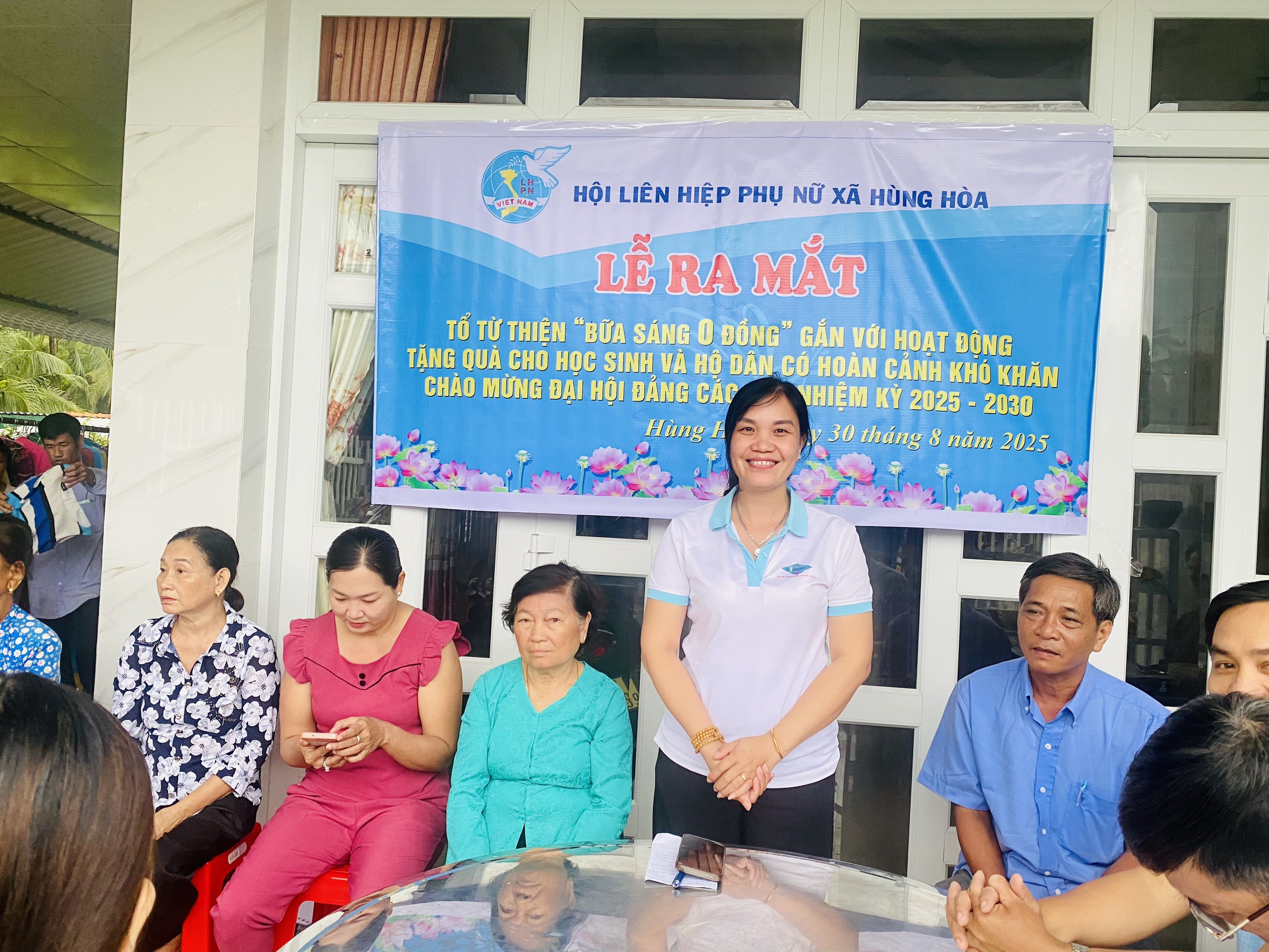 Hùng Hòa: Tổ chức “Bữa sáng 0 đồng” phần quà sáng ý nghĩa cho người dân